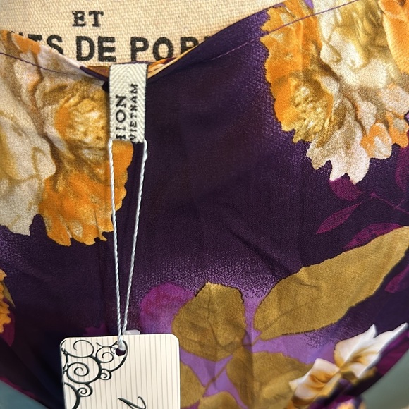 FLORAL in purple!!! with paded bra, smocked in the back!!! - Picture 12 of 13